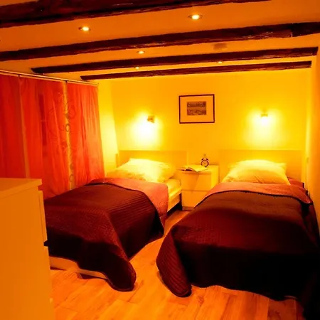 - Die710 Holiday home